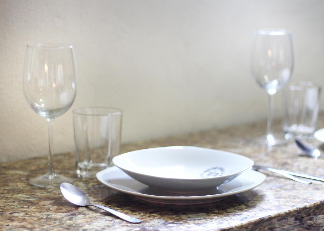 Papagayo Hotel Boutique Плая-дель-Кармен Экстерьер фото Place setting with a soup bowl